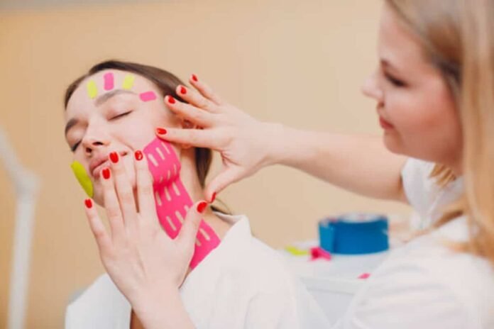 face-taping-tecnica-viral