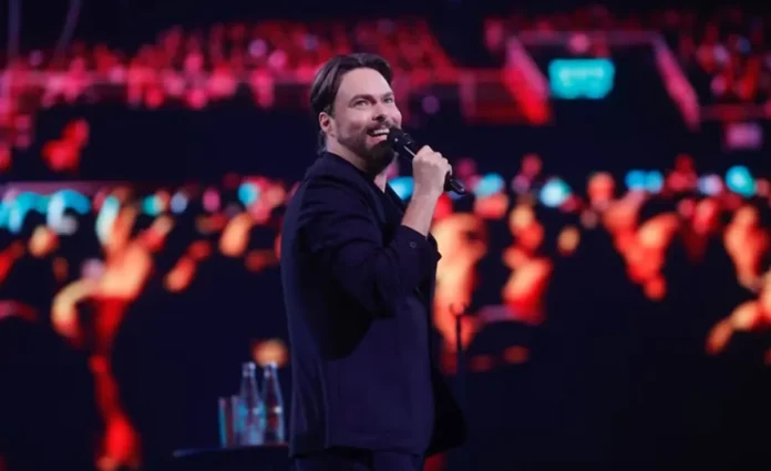 george-harris-se-retiro-del-escenario-de-vina-2025-esto-fue-lo-que-paso-laverdaddemonagas.com-george-harris2